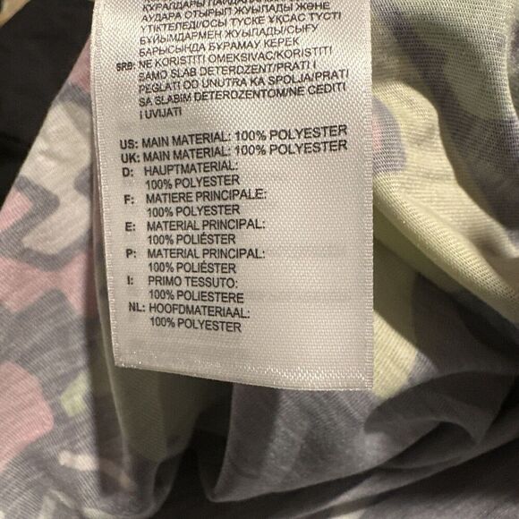 ADIDAS WOMEN’S CM T-SHIRT CE2278 MULTCO NWT SIZE MEDIUM - Picture 7 of 7